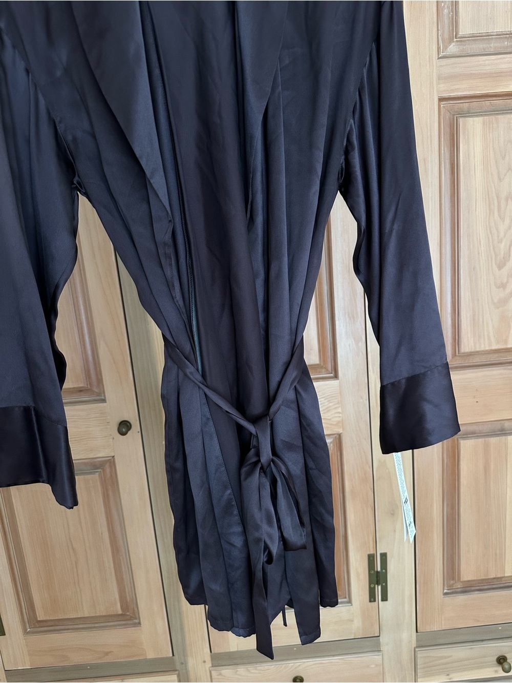 100% Silk NWT Short Robe - Picture 7 of 8